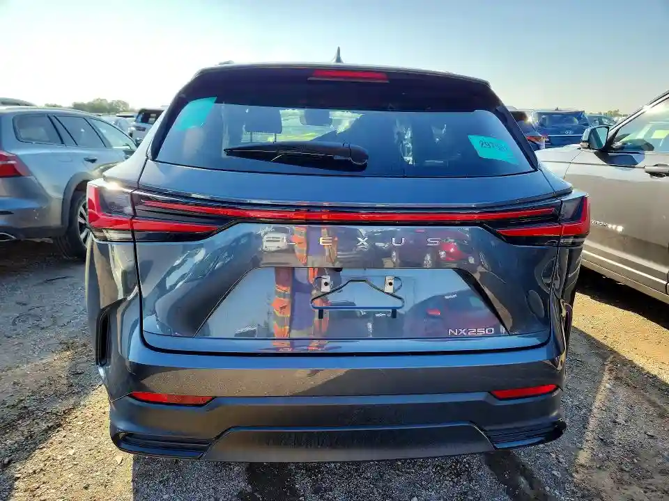 2T2ADCAZ7NC001226 2022 LEXUS NX-5