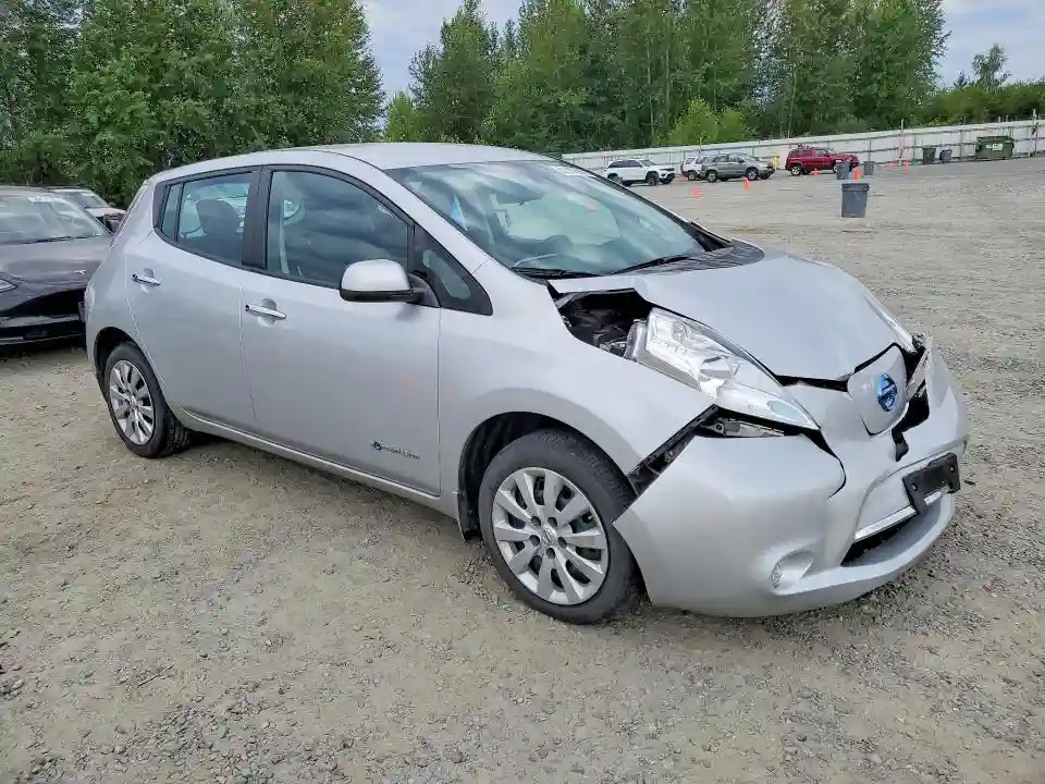 1N4AZ0CP0FC307118 2015 NISSAN LEAF-3