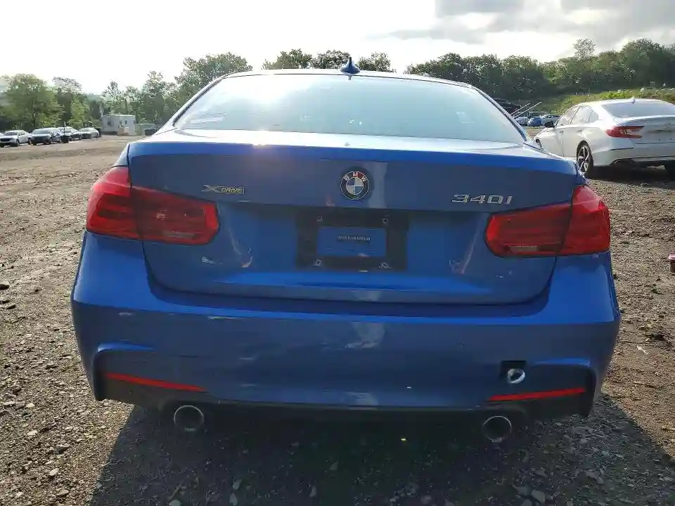 WBA8B7G50GNT70740 2016 BMW 3 SERIES-5