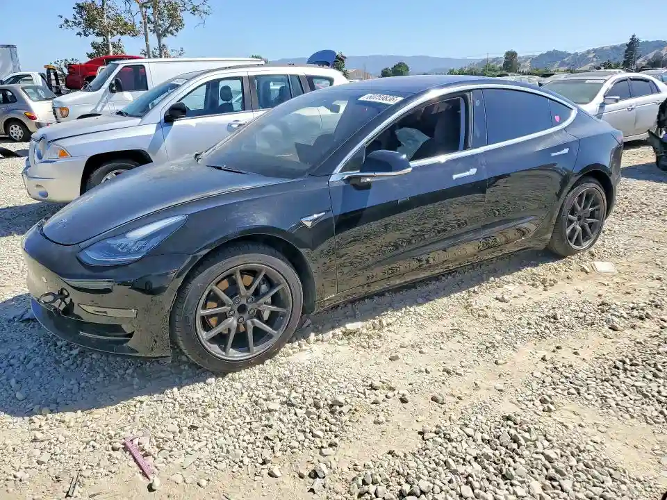 5YJ3E1EAXJF171802 2018 TESLA MODEL 3-0