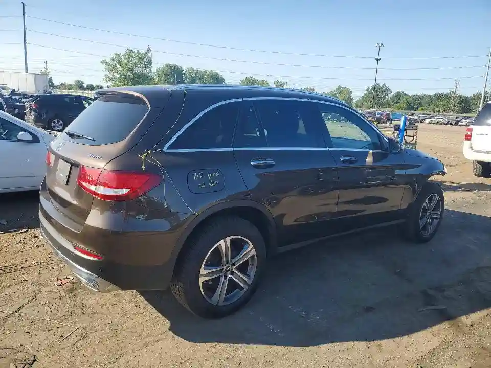 WDC0G4KB6JV109059 2018 MERCEDES-BENZ GLC-CLASS-2