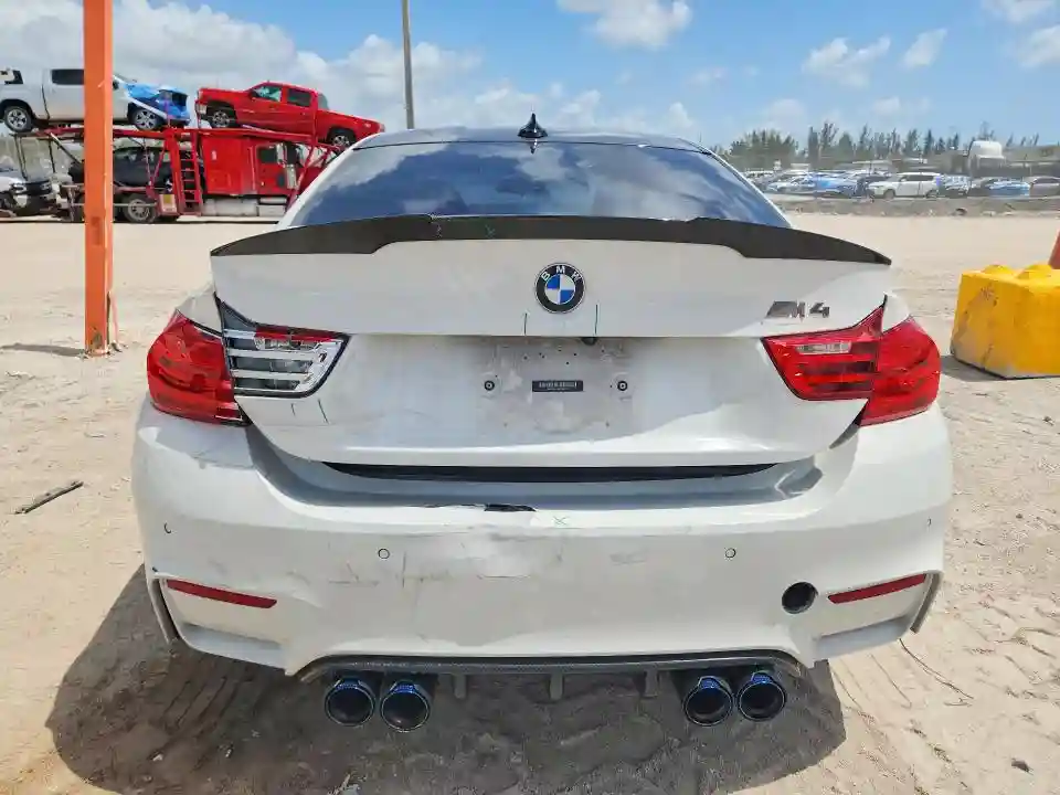 WBS3R9C50FK333707 2015 BMW M4-5