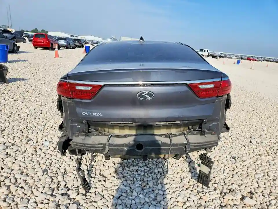 KNALC4J14H5068560 2017 KIA CADENZA-5