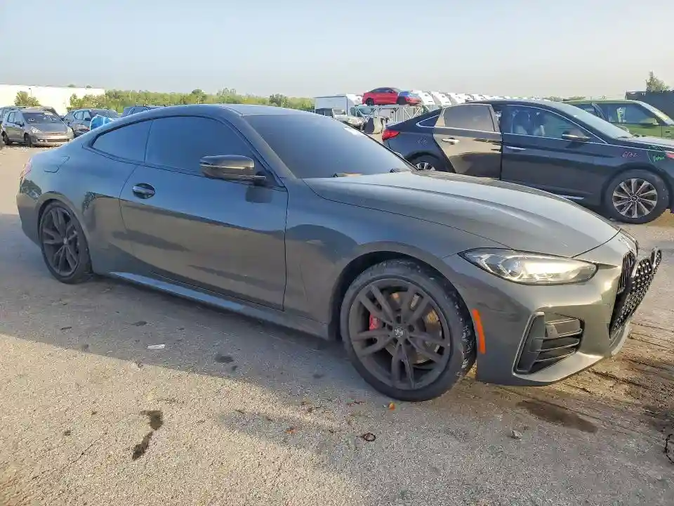 WBA13AR06MCG10705 2021 BMW M4-3