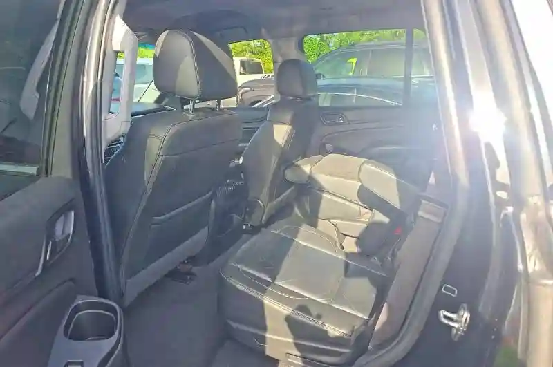 1GNSKBKC0LR111239 2020 CHEVROLET TAHOE-5