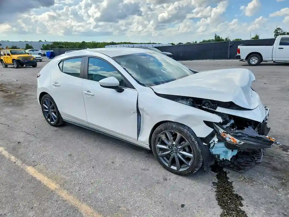 JM1BPAMM3K1140158 2019 MAZDA 3-3