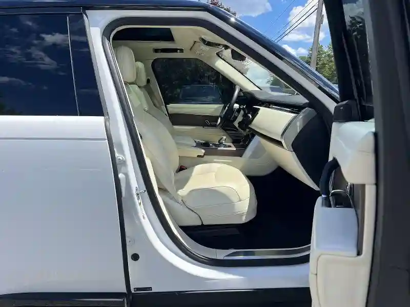 SALKP9E73PA083208 2023 LAND ROVER RANGEROVER-4