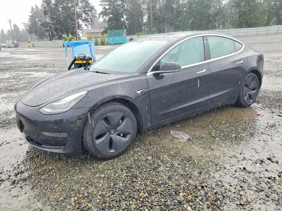 5YJ3E1EA0LF740885 2020 TESLA MODEL 3-0