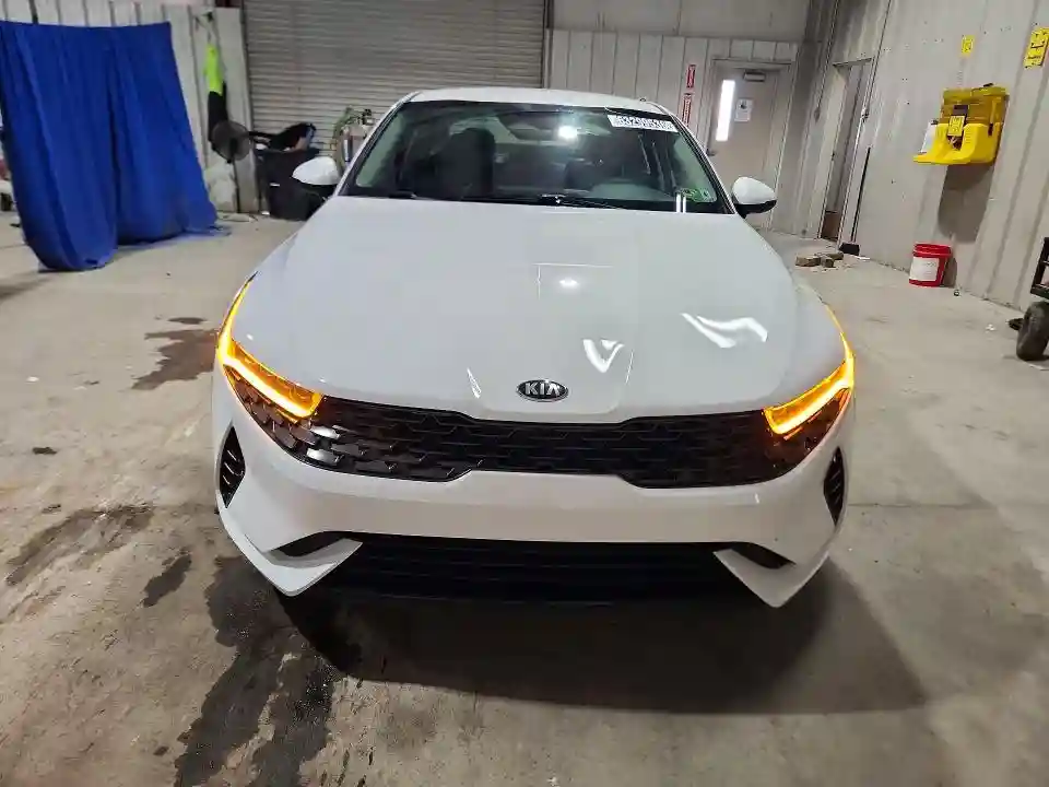 5XXG14J24MG047426 2021 KIA K5-4