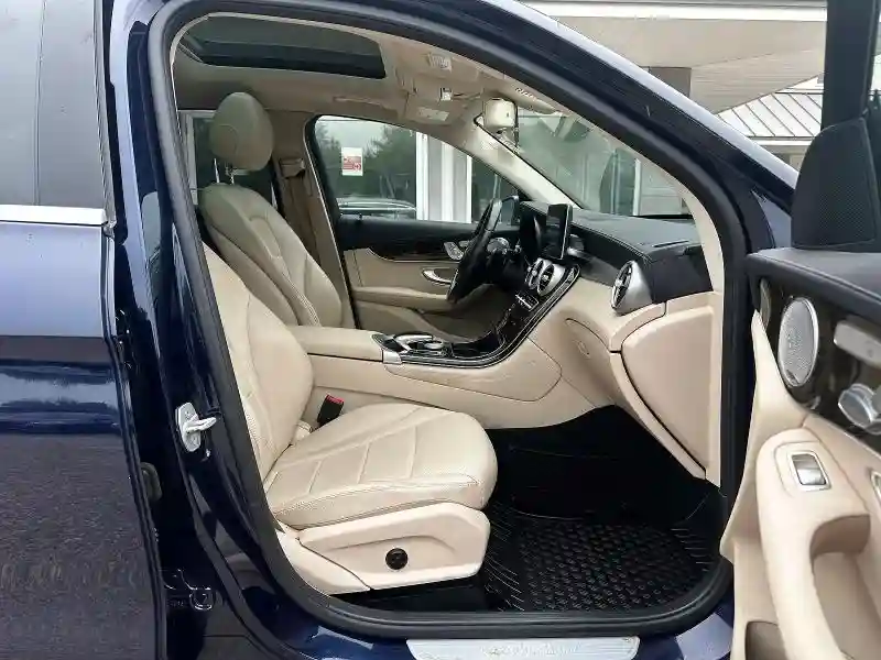 WDC0G4KB3GF014235 2016 MERCEDES-BENZ GLC-CLASS-4