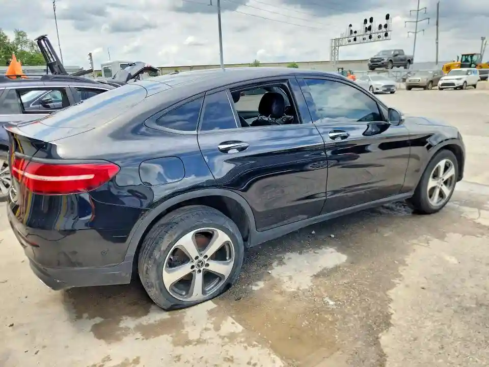 WDC0J4KB3KF561502 2019 MERCEDES-BENZ GLC-CLASS-2