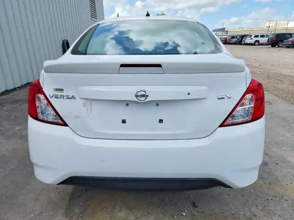 3N1CN7AP5HL806937 2017 NISSAN VERSA-5