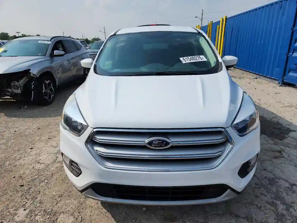 1FMCU0GD1HUE90085 2017 FORD ESCAPE-4