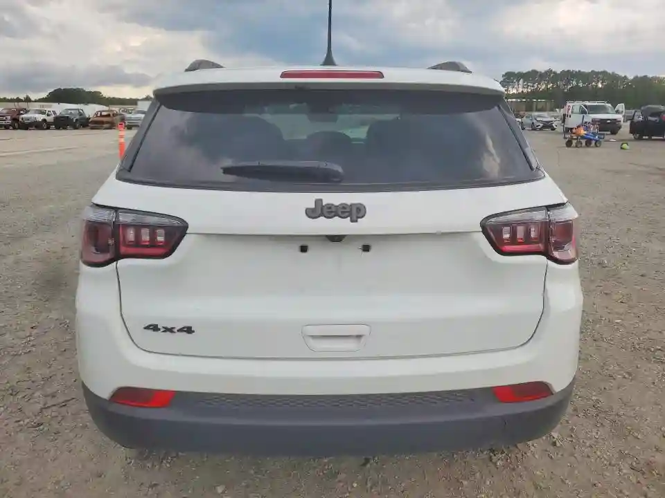 3C4NJDBN7ST599343 2025 JEEP COMPASS-5