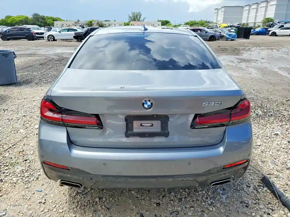 WBA53BH06PWY23551 2023 BMW 5 SERIES-5