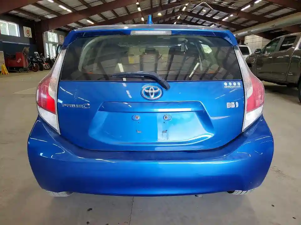 JTDKDTB34F1579860 2015 TOYOTA PRIUS C ON-5