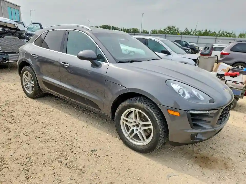 WP1AB2A59FLB50828 2015 PORSCHE MACAN-3