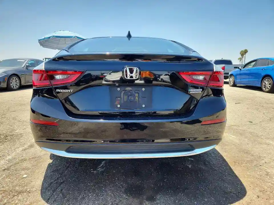 19XZE4F98KE007049 2019 HONDA INSIGHT-5