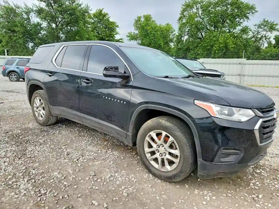 1GNEVFKW0KJ286674 2019 CHEVROLET TRAVERSE-3