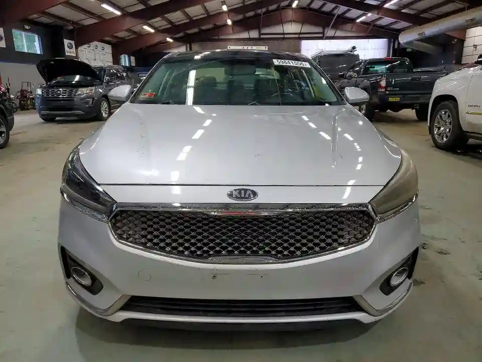KNALC4J18H5089721 2017 KIA CADENZA-4