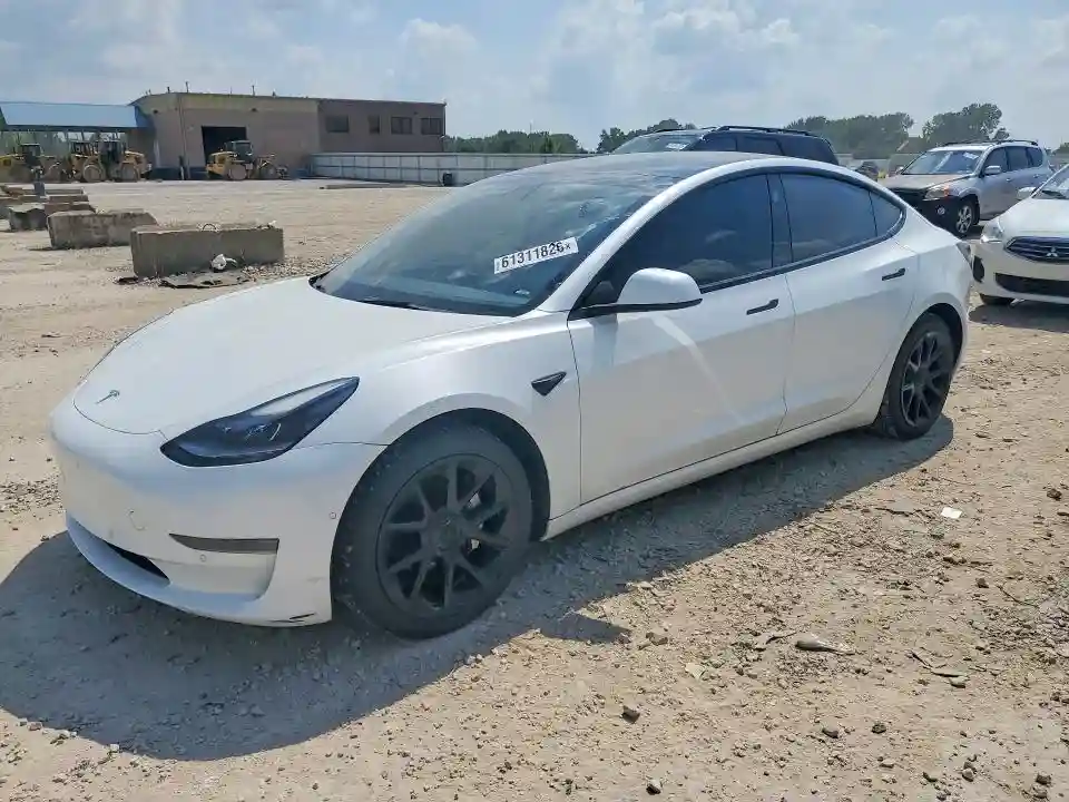 5YJ3E1EA1MF084679 2021 TESLA MODEL 3-0