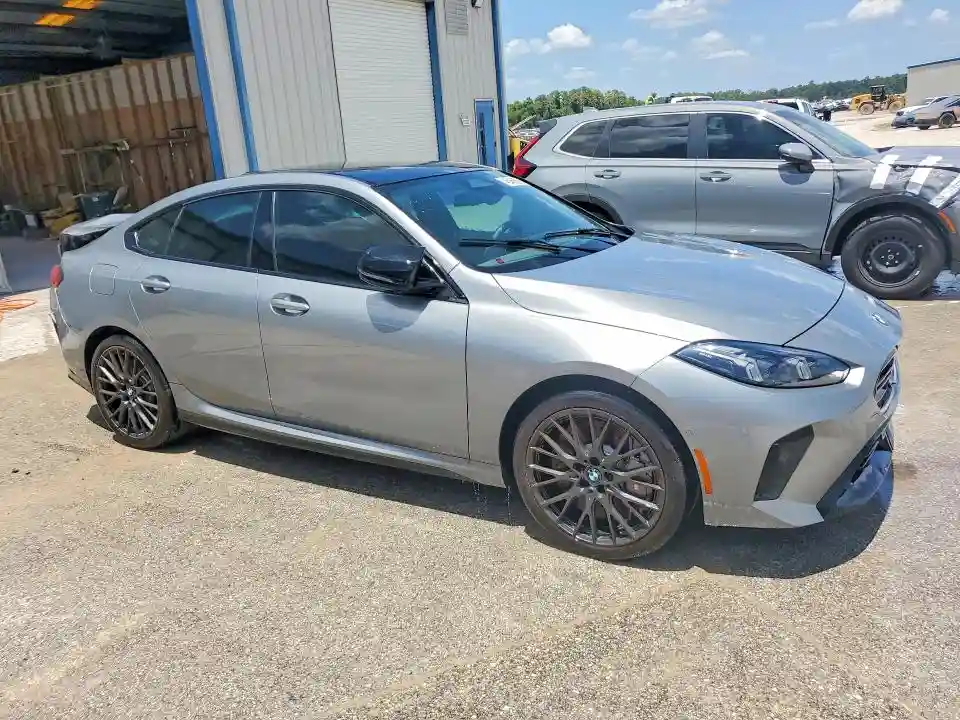 WBA33GG0XT7T99236 2026 BMW M2-3