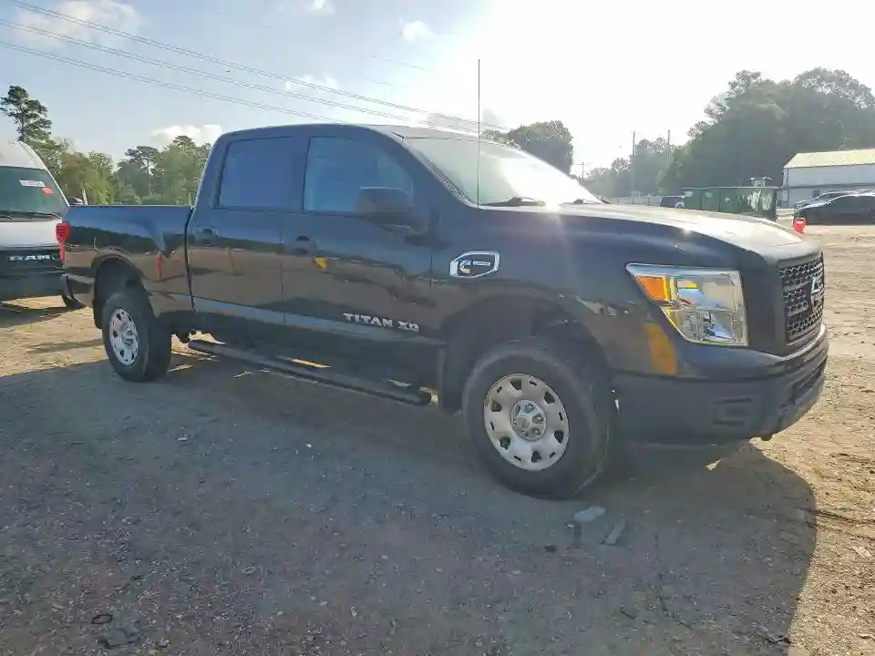 1N6BA1F13HN512990 2017 NISSAN TITAN-3