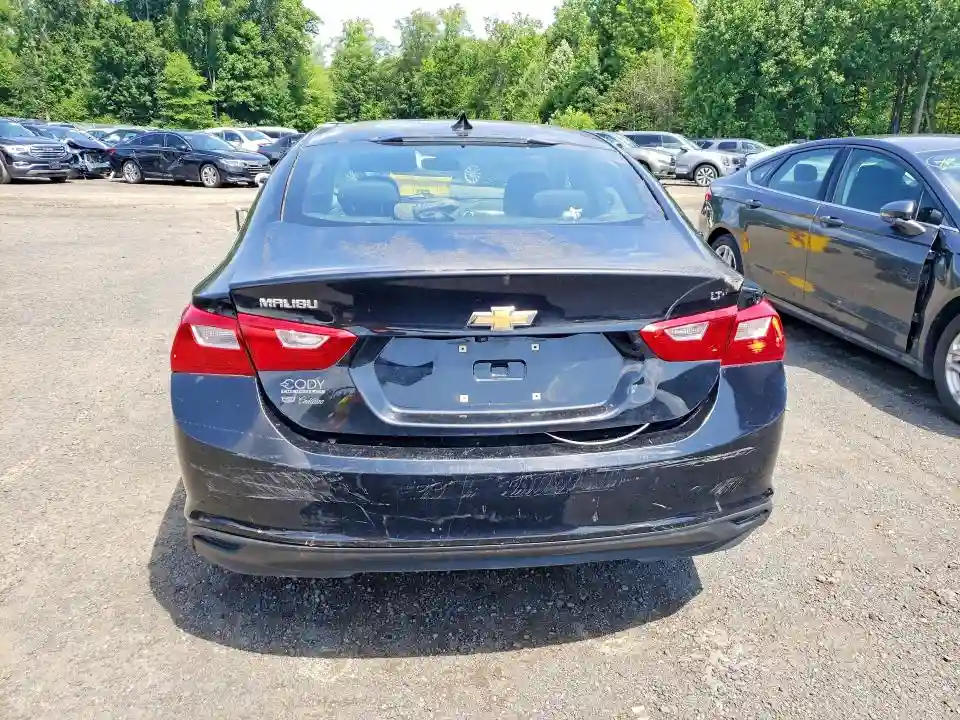 1G1ZD5ST5JF290260 2018 CHEVROLET MALIBU-5