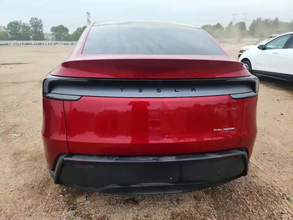 7SAYGDEE1TF566641 2026 TESLA MODEL Y-5