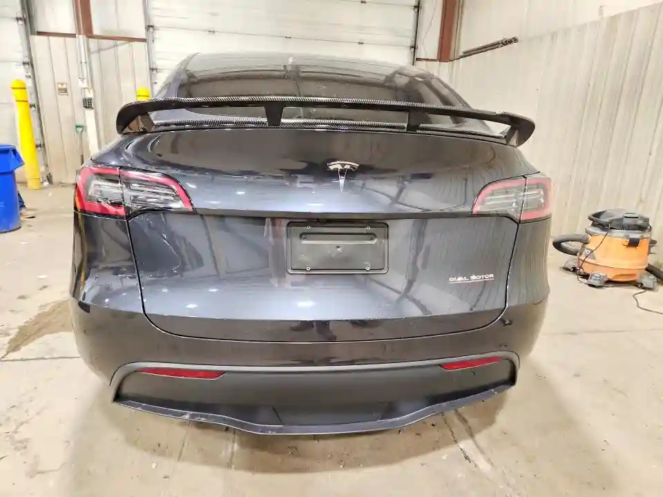 7SAYGDEF2RA326237 2024 TESLA MODEL Y-5