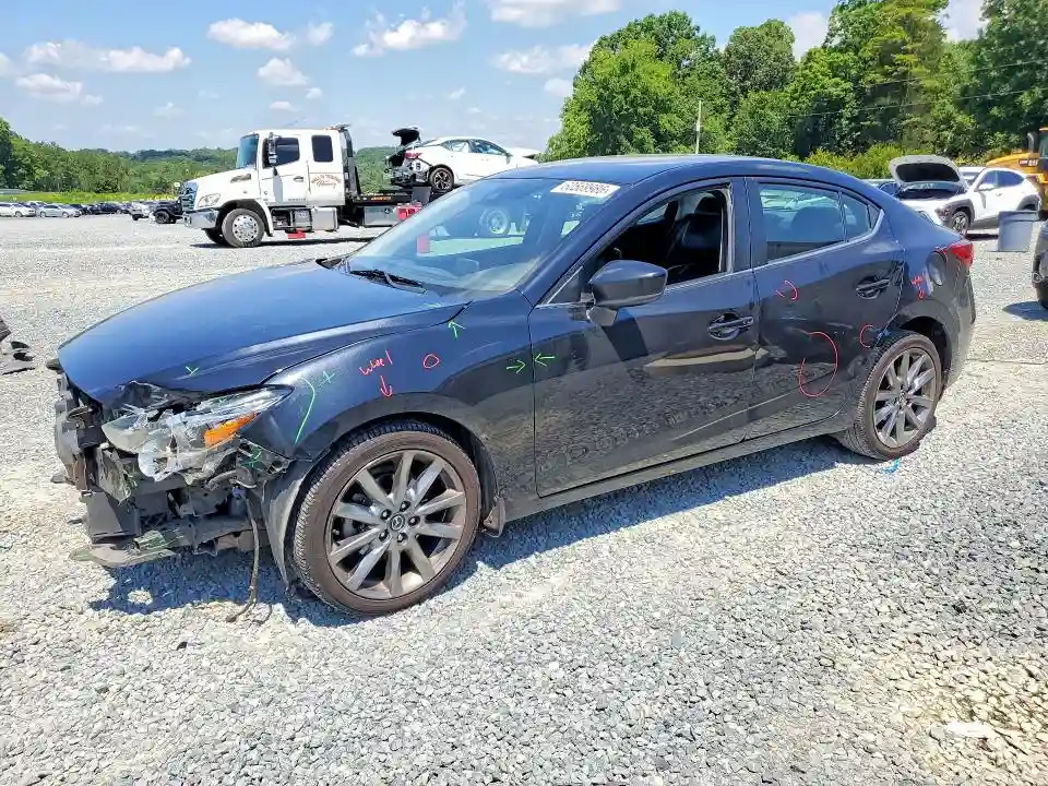 3MZBN1V31JM163318 2018 MAZDA 3-0