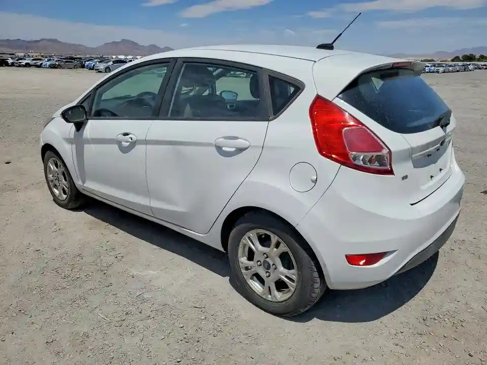3FADP4EJ3FM146068 2015 FORD FIESTA-1