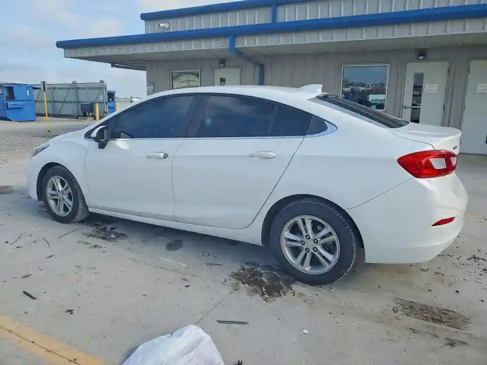 1G1BE5SM7H7207228 2017 CHEVROLET CRUZE-1