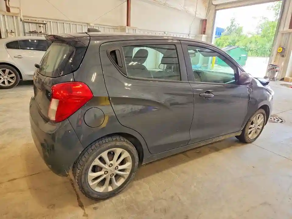 KL8CD6SA7MC740863 2021 CHEVROLET SPARK-2