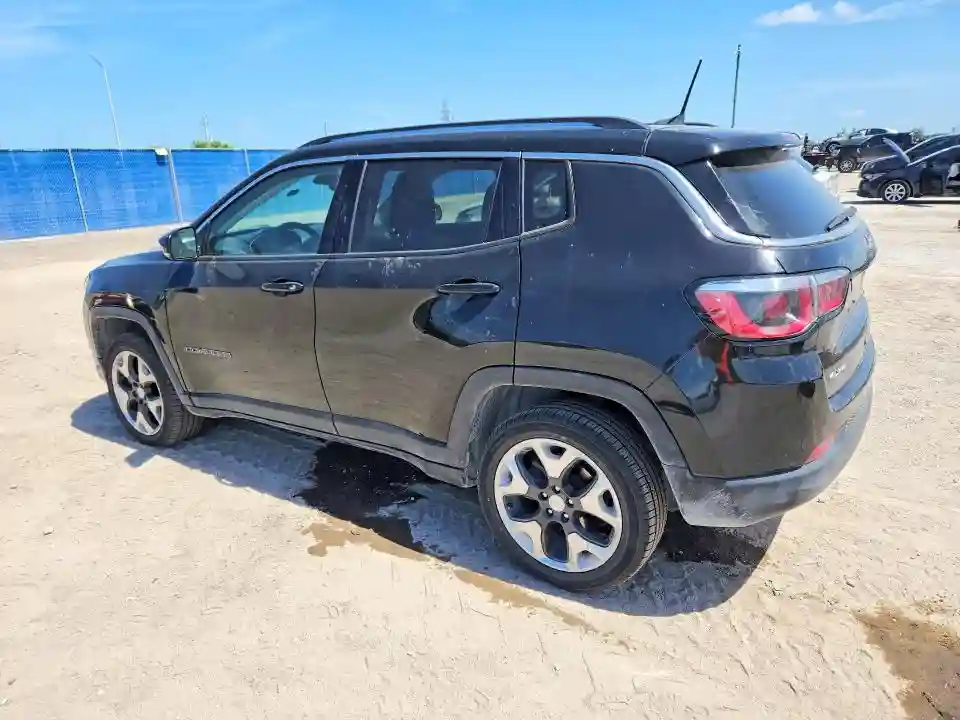 3C4NJDCB5KT767002 2019 JEEP COMPASS-1