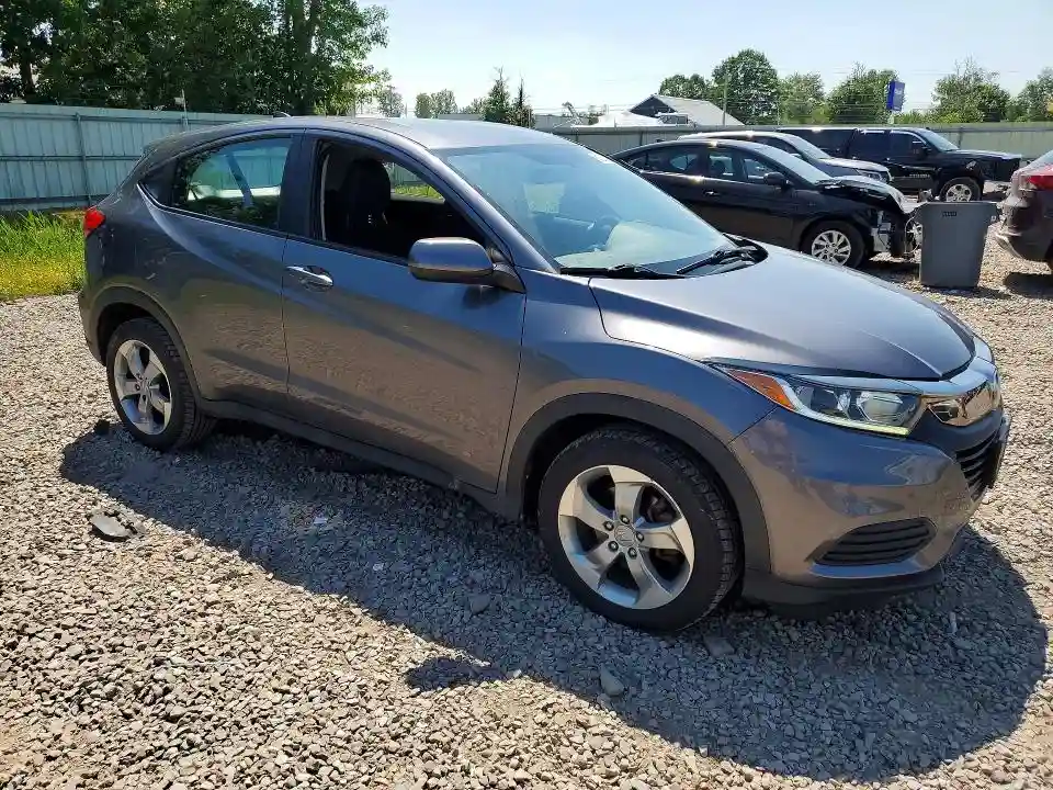 3CZRU6H37KG717615 2019 HONDA HR-V-3