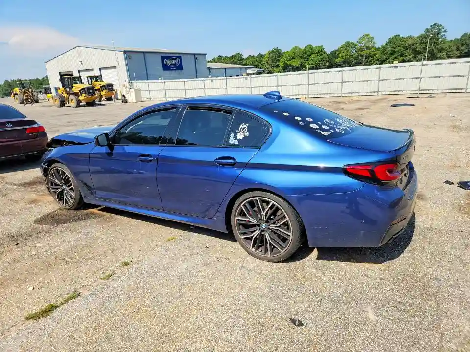 WBA13BK02MCF95068 2021 BMW M5-1