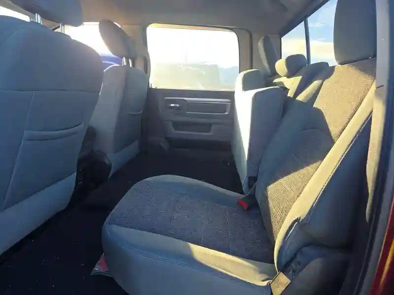 1C6RR7TT2GS218443 2016 RAM 1500-5