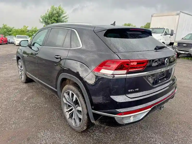 1V2FE2CA1PC218130 2023 VOLKSWAGEN ATLAS-1