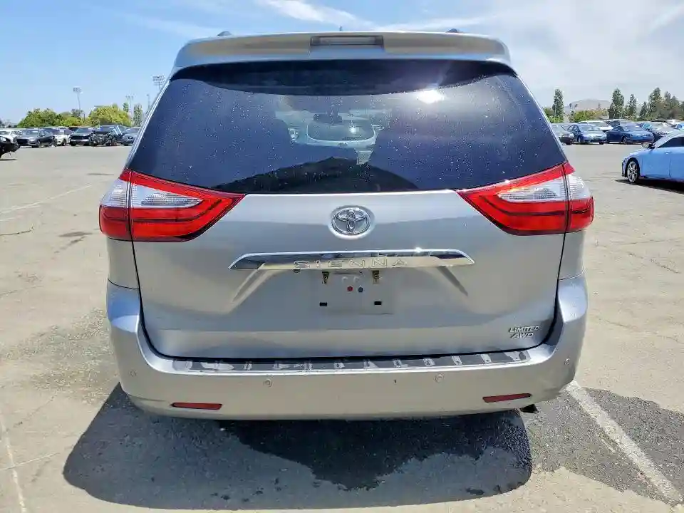 5TDDZ3DCXHS186152 2017 TOYOTA SIENNA-5