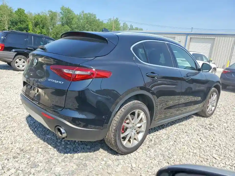 ZASFAKBN0J7B60472 2018 ALFA ROMEO STELVIO-2