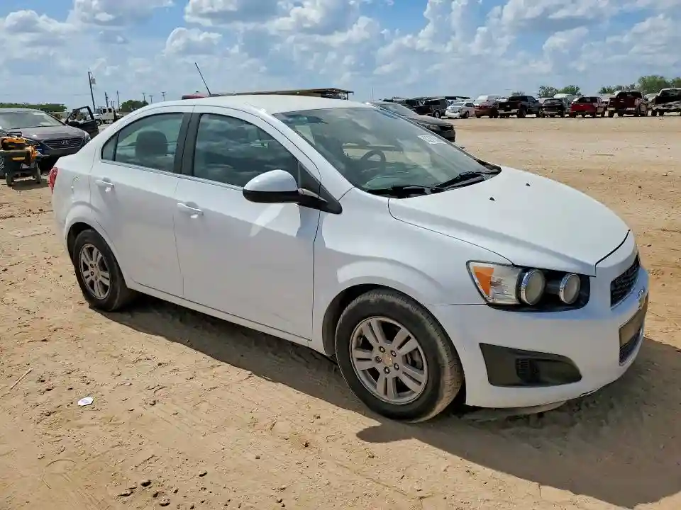 1G1JC5SH7G4137637 2016 CHEVROLET SONIC-3