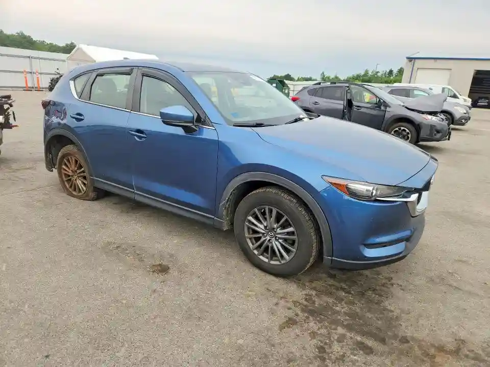 JM3KFBBL8H0117564 2017 MAZDA CX-5-3