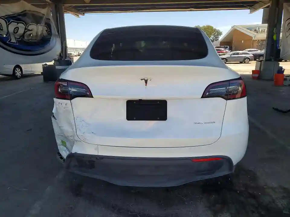 7SAYGDEE1PF743193 2023 TESLA MODEL Y-5