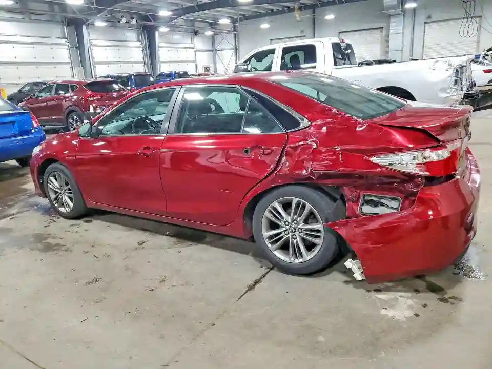 4T1BF1FK3GU571325 2016 TOYOTA CAMRY-1