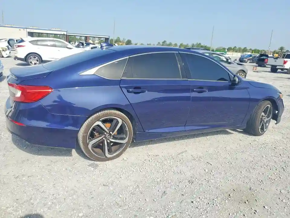 1HGCV1F16JA069423 2018 HONDA ACCORD-2