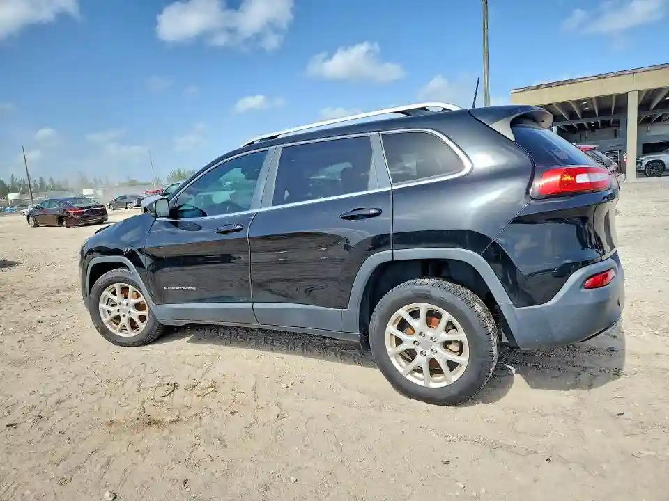 1C4PJLCB1HW613523 2017 JEEP GRAND CHEROKEE-1