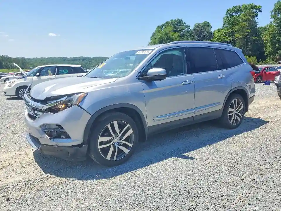 5FNYF5H96JB014215 2018 HONDA PILOT TOUR-0