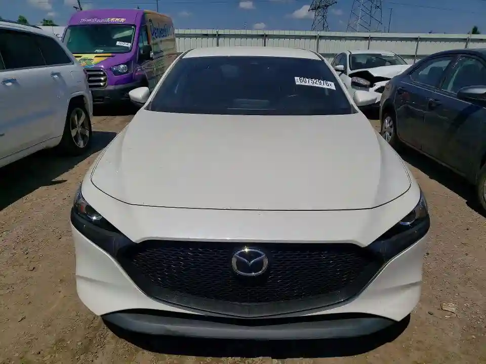 JM1BPAKL5M1400458 2021 MAZDA 3-4