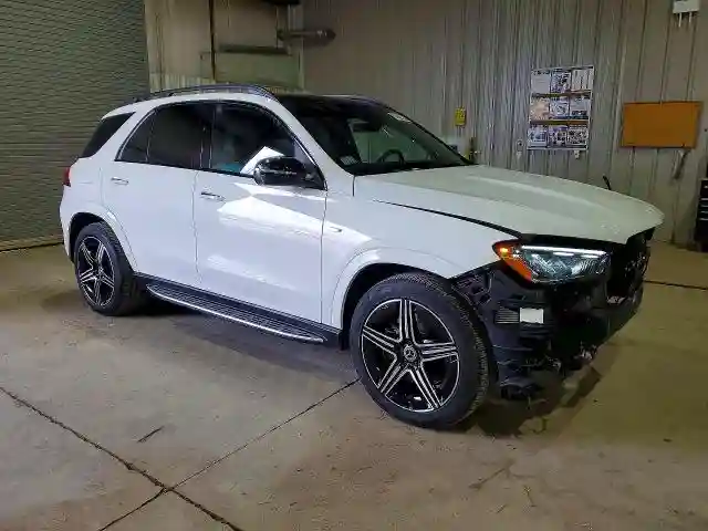 4JGFB4GB5SB454749 2025 MERCEDES-BENZ GLE 450E 4-3